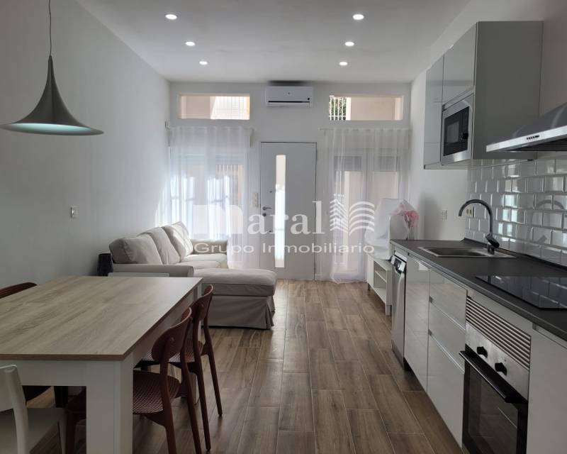 Estudio - Alquiler - San Vicente del Raspeig - Centro